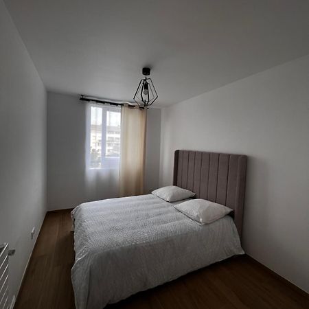 Tres Beau T3 Neuf A Franconville 弗朗孔维勒 外观 照片