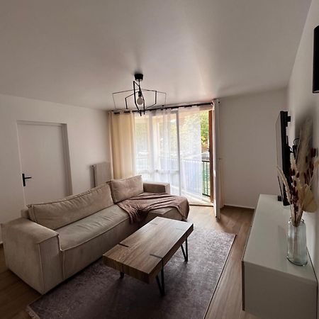 Tres Beau T3 Neuf A Franconville 弗朗孔维勒 外观 照片