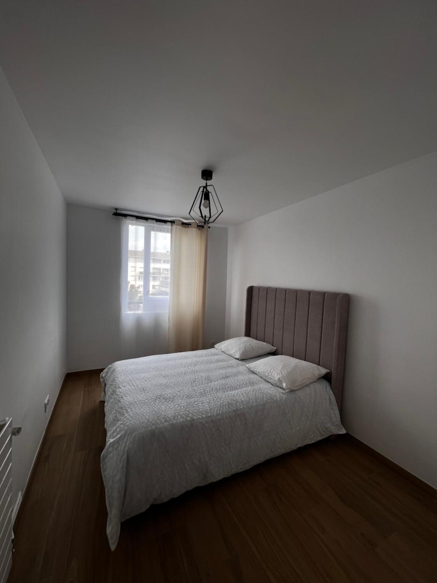 Tres Beau T3 Neuf A Franconville 弗朗孔维勒 外观 照片
